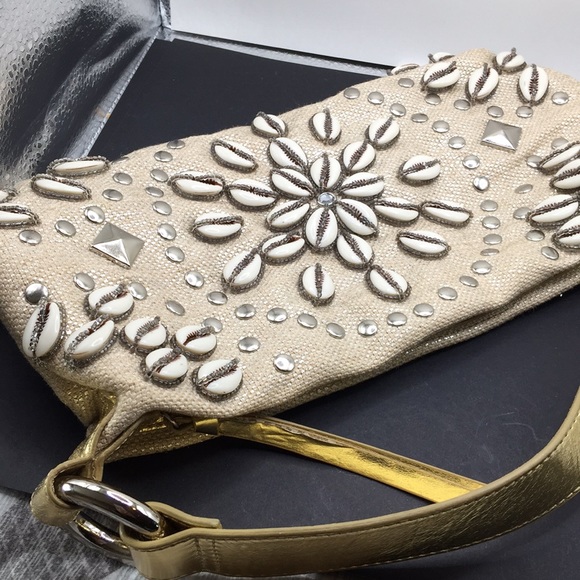 Adorable Franco Sarto seashell purse - Picture 4 of 8